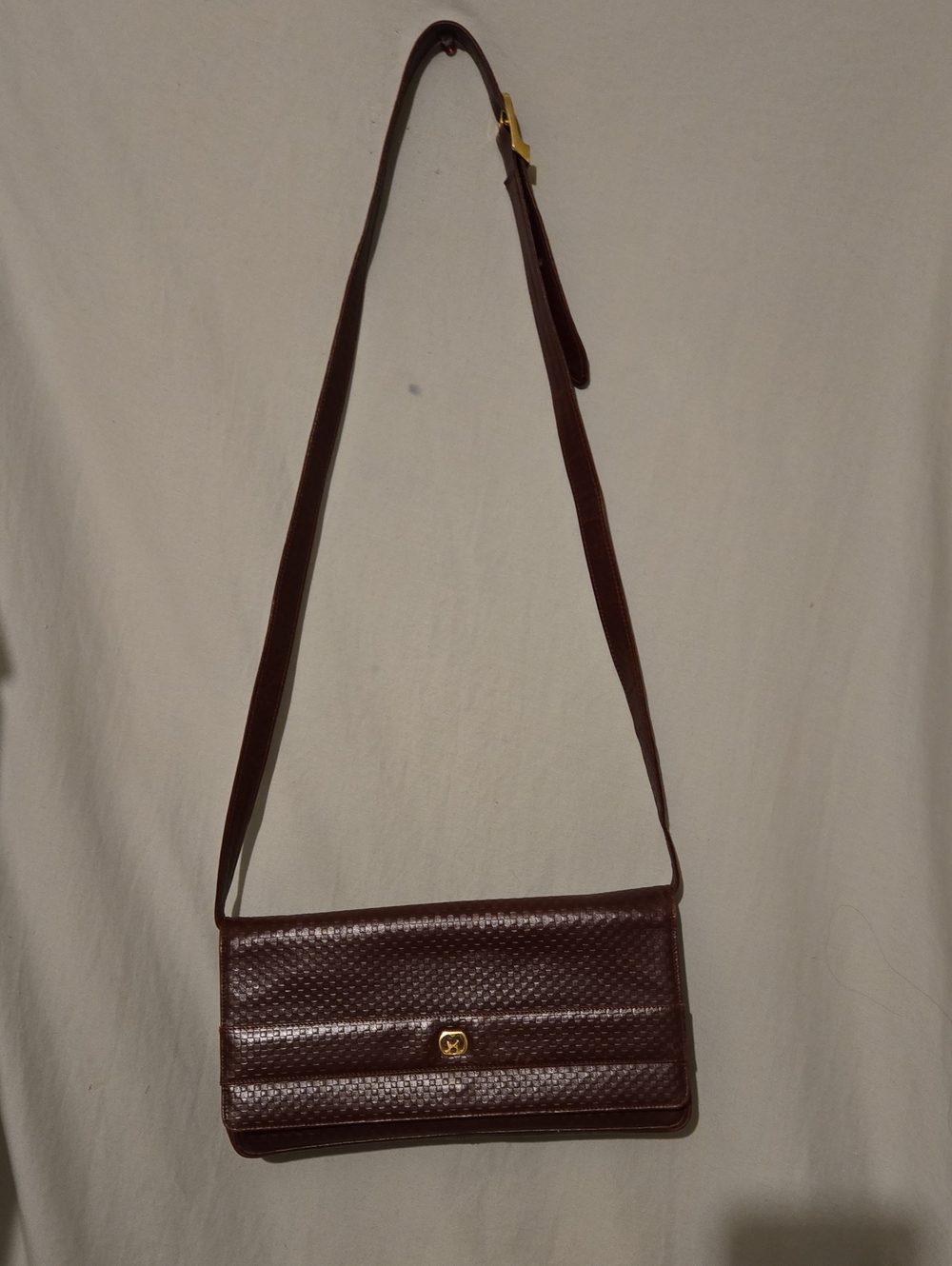 MILA SCHON Italy Cognac Patterned Embossed Leather convertible clutch/ Crossbody